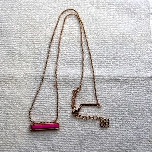 Like new Kendra Scott necklace.